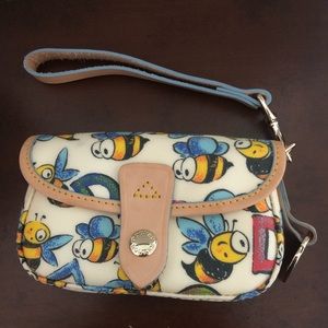 Dooney & Bourke Bumble Bee wristlet retired bee